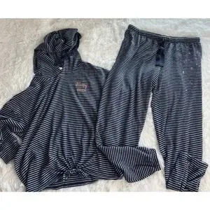 Jasmine and ginger pajama sets hotsell